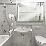 Strandhotel Monbijou Gmbh Garni 4*