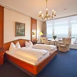 Strandhotel Monbijou Gmbh Garni فيسترلاند