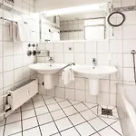 Strandhotel Monbijou Gmbh Garni Hotel 4*