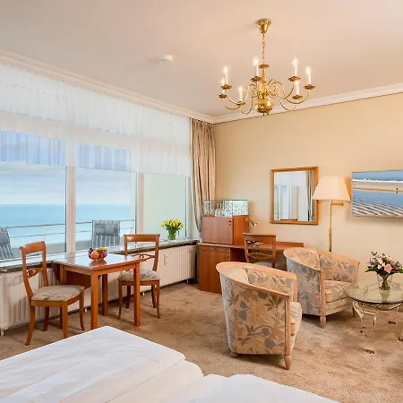 Strandhotel Monbijou Gmbh Garni Hotel Westerland