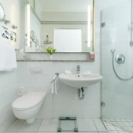 Hotel Strandhotel Monbijou Gmbh Garni Vesterland