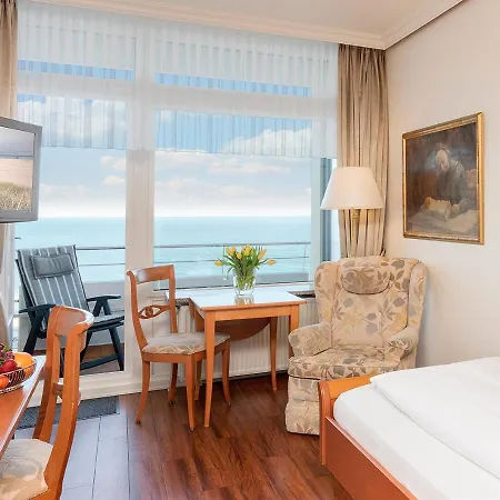 Strandhotel Monbijou Gmbh Garni Hotel Westerland