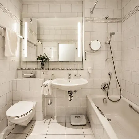 Hotel Strandhotel Monbijou Gmbh Garni Westerland