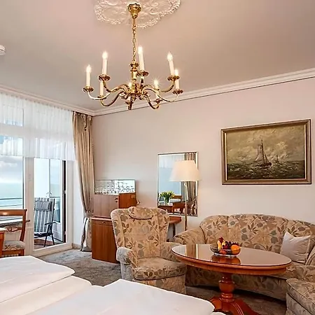 Strandhotel Monbijou Gmbh Garni Hotel Westerland