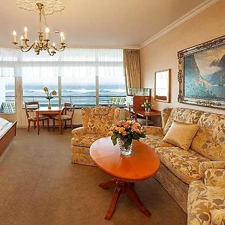 Strandhotel Monbijou Gmbh Garni Westerland