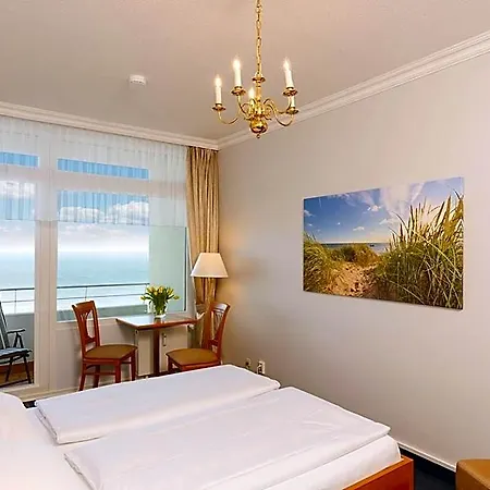 Hotel Strandhotel Monbijou Gmbh Garni 4*