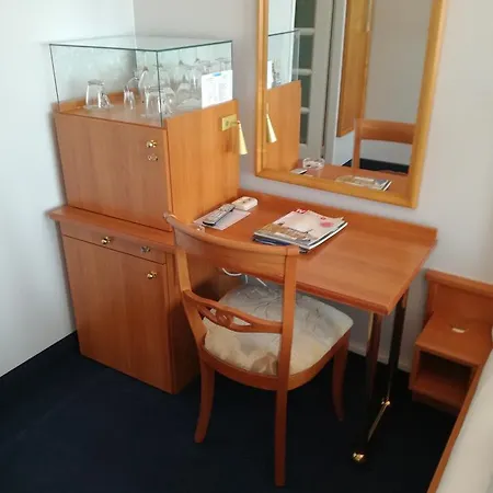 Strandhotel Monbijou Gmbh Garni Hotel