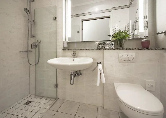 Strandhotel Monbijou Gmbh Garni ווסטרלנד