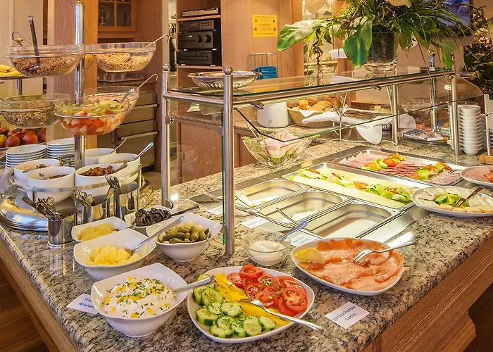 Strandhotel Monbijou Gmbh Garni מלון ווסטרלנד