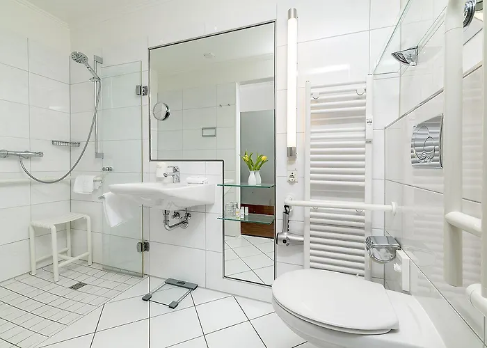 Strandhotel Monbijou Gmbh Garni מלון