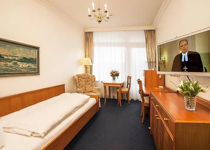 Strandhotel Monbijou Gmbh Garni 4*