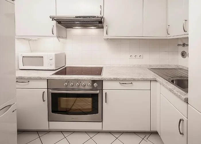 Strandhotel Monbijou Gmbh Garni Westerland